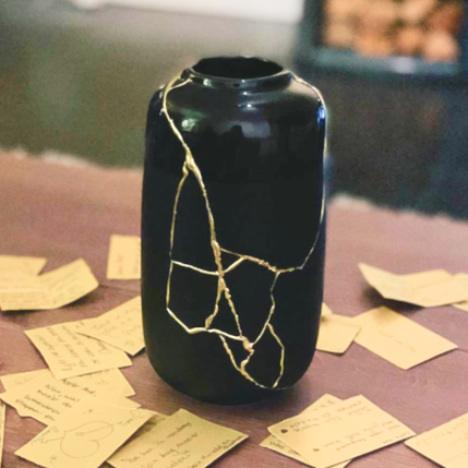 Kintsugi Specials ~ Verbindingsvaas Kintsugi Specials ~ Verbindingsvaas