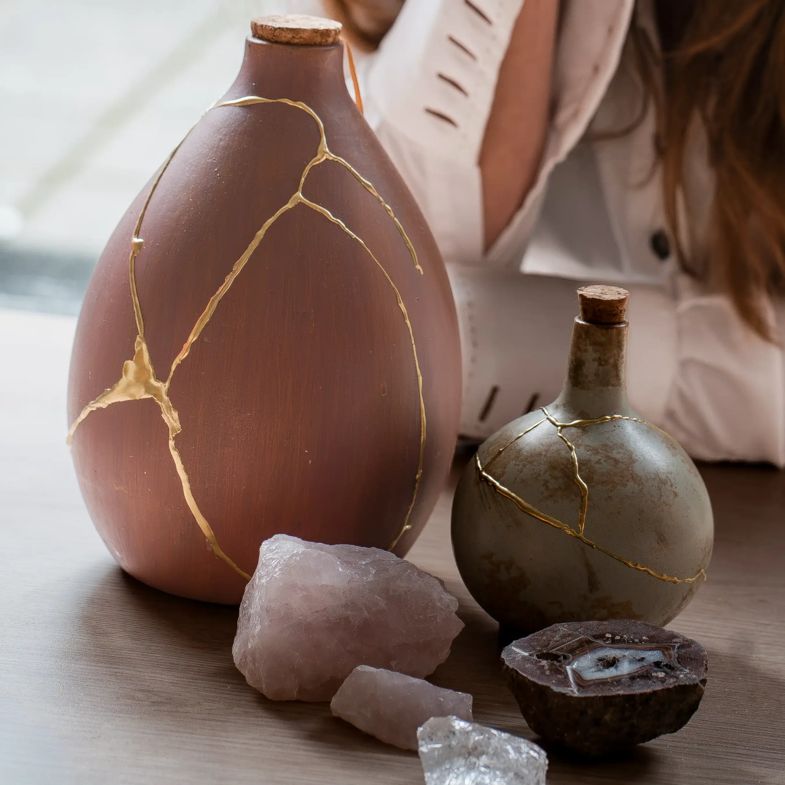 Kintsugi Urnen close