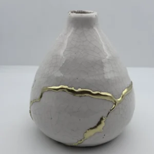 Kintsugi Urn ~ Ivory Ripple