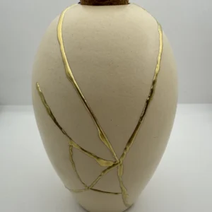 Kintsugi Urn ~ Silent Ground