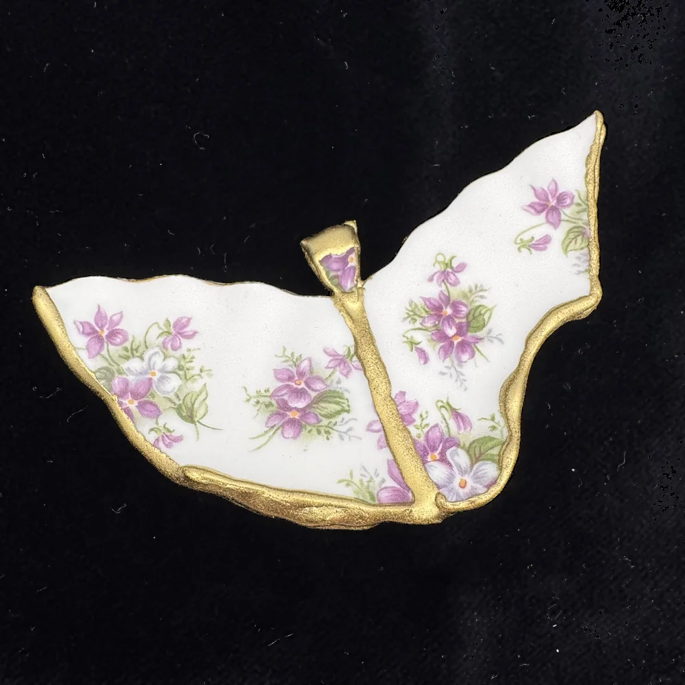 Kintsugi Pin | Wings 1